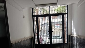 Imagen sin descripción, 3 de 30, botón
