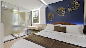 Rom – premier, 1 queensize-seng