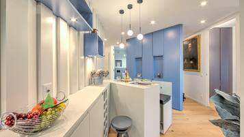 Apartment | 2 bedrooms, Internet