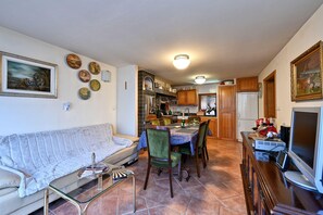 House, Smoking | 3 bedrooms, Internet - Hunting Lodge in Ribnja ka (Velika Pisanica)