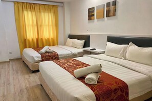 Family Room | 1 bedroom, in-room safe, blackout drapes, iron/ironing board