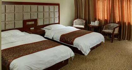 Yuxi Jungong Hotel