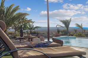 Piscine extérieure, piscine chauffée