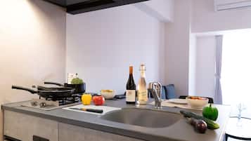 Superior Double Room | Private kitchen