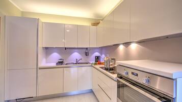 Apartment | 2 bedrooms, Internet