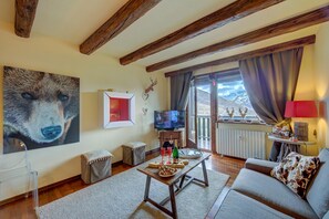 2 bedrooms, Internet - La Stella Alpina in Sestriere (Sestriere)