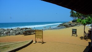 Front of property - Palm Tree Heritage Beach Resort (Varkala)