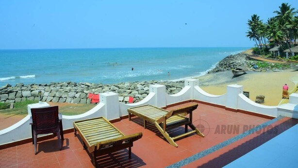 Exterior - Palm Tree Heritage Beach Resort (Varkala)