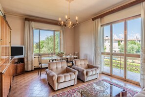 Apartment | 3 bedrooms - Casa Delle Querce in Lucca (Lucca)