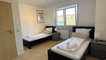 4 Schlafzimmer, kostenloses WLAN, Bettwäsche