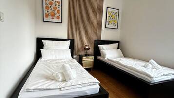 2 Schlafzimmer, Bügeleisen/Bügelbrett, kostenloses WLAN, Bettwäsche