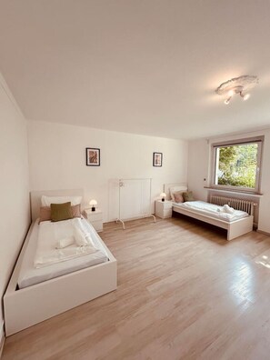 3 bedrooms, iron/ironing board, free WiFi, bed sheets - H6 XL Eg I Smart I Wash I Teams (Lotte)