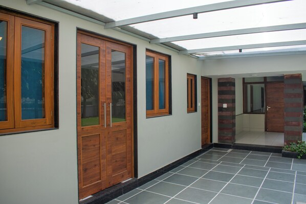 บริเวณภายนอก