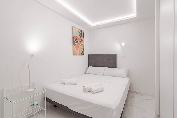 2 bedrooms, iron/ironing board, travel crib, WiFi