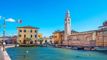 Rumah | 2 kamar tidur dan internet
