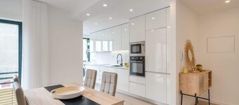 Bright Seaside Flat by HostWise