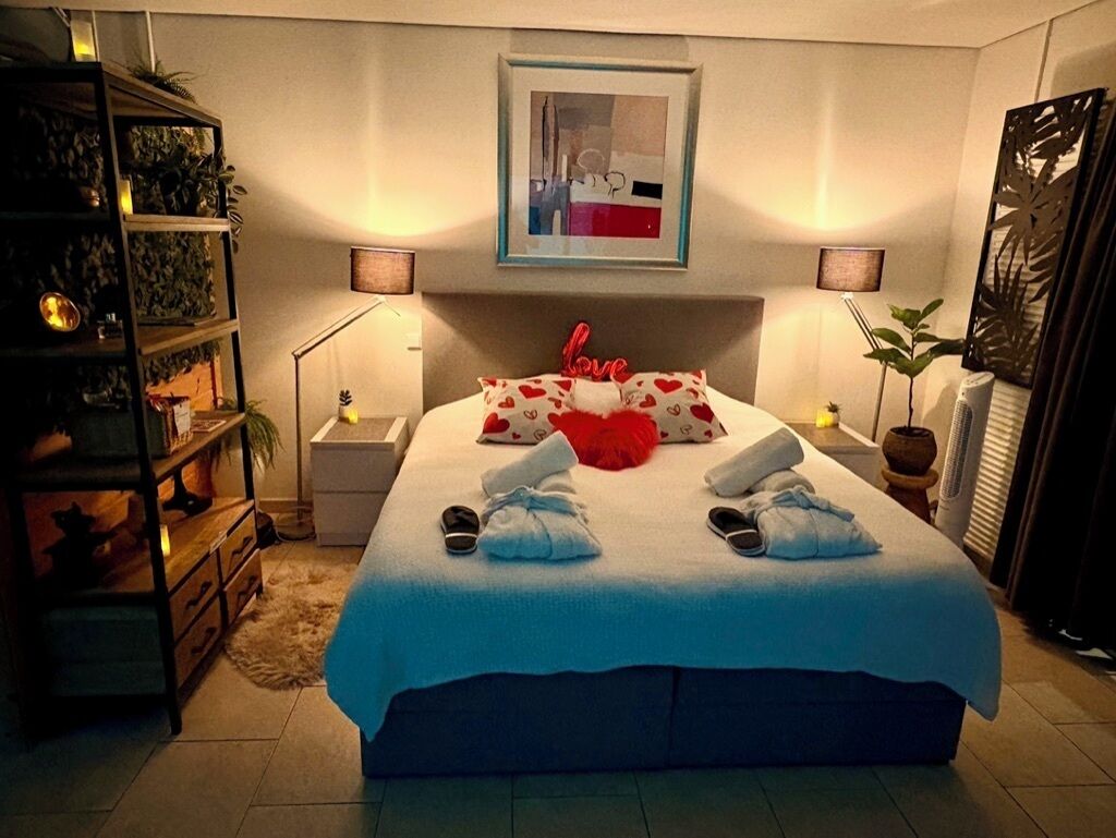 Deluxe Bungalow, Private Pool, Garden View | 1 bedroom, blackout curtains, soundproofing, iron/ironing board