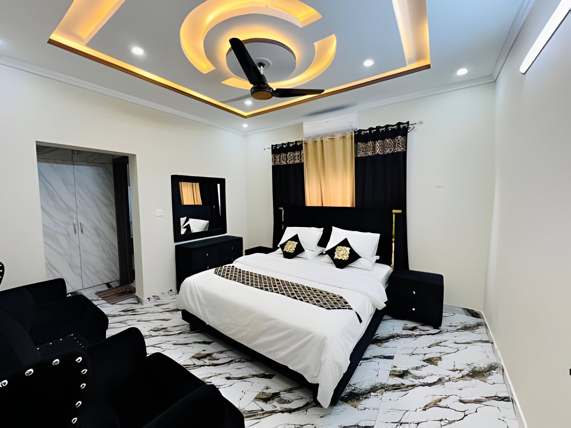 Double Room | Free WiFi