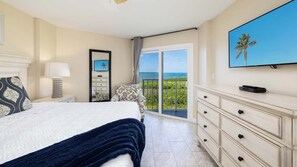 2 bedrooms, iron/ironing board, travel cot, WiFi