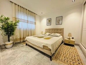 1 quarto, ferros/tábuas de passar roupa, Wi-Fi, roupa de cama