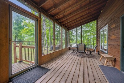 Hatch Lake Tiny House - Get Up North Retreats