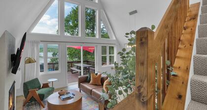 Waterfront, Hot Tub, Dock, Kayaks, Movie/ Game Room, Fire Pit, Fireplace, Deck, Patio, Grill