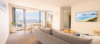 The Point 13, 5-7 Mitchell St - stunning water views, complex pool and WiFi