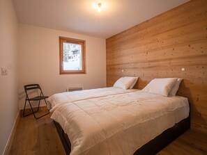 2 makuuhuonetta, ilmainen Wi-Fi, vuodevaatteet