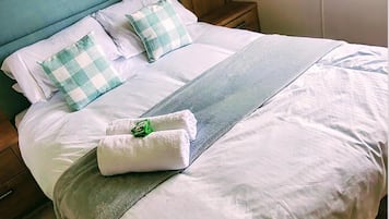 Cabin | 2 bedrooms, free WiFi, bed sheets