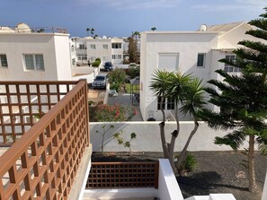 Property grounds - Casa Kari- Happier Than Ever (Tías)