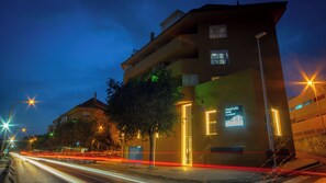 Front of property - Hotel Sleep Turia Music & Art (Lliria)