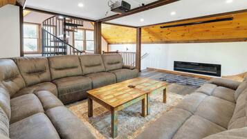 TV, fireplace, offices