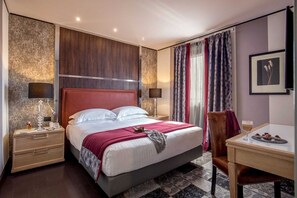 Coffres-forts dans les chambres, bureau, Wi-Fi gratuit