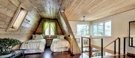 3 Schlafzimmer, Schreibtisch, Bügeleisen/Bügelbrett, WLAN
