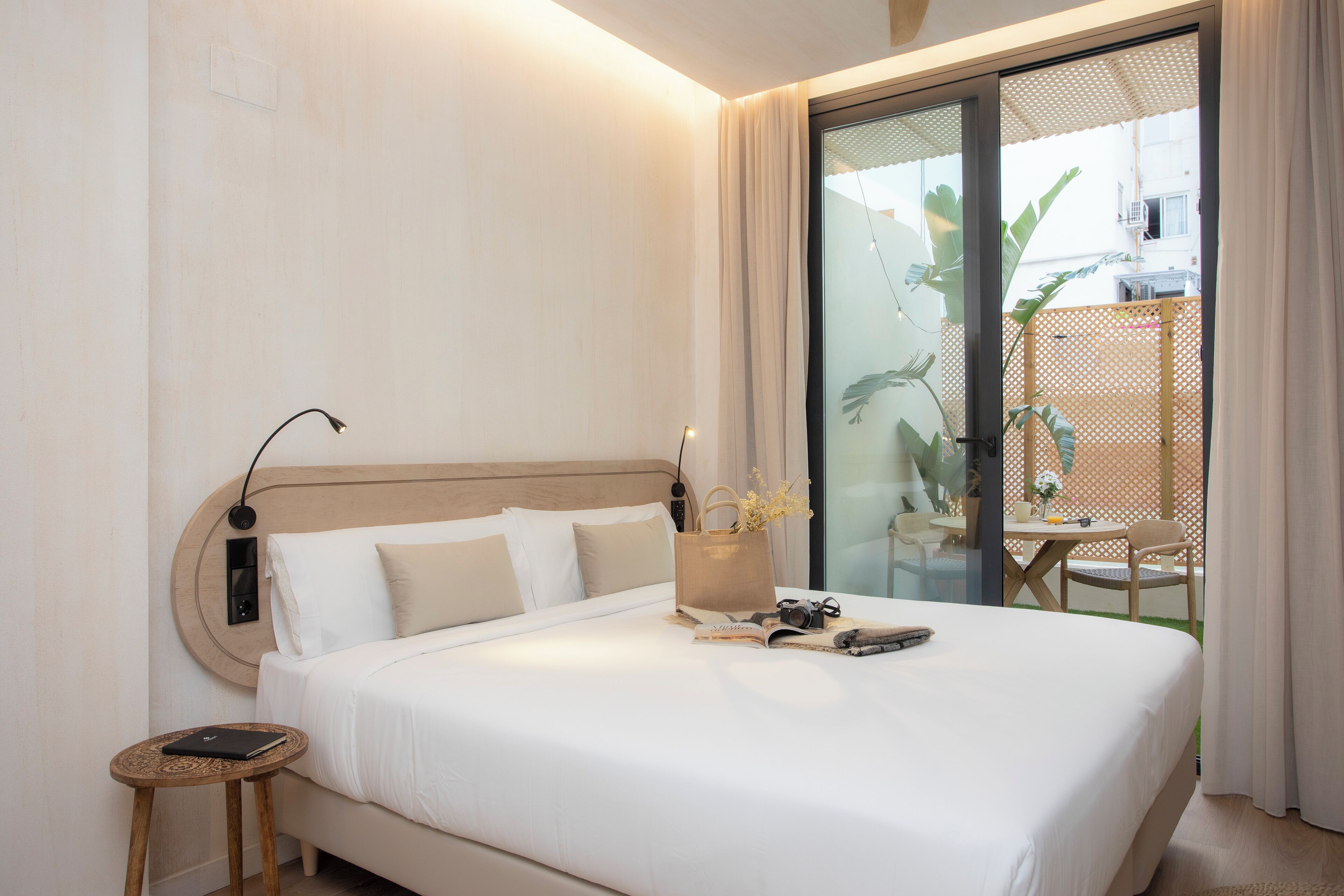 Photo - Nomad Haux Mestalla