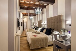 Premium One Bedroom Apartment | 2 chambres, bureau, accès au Wi-Fi (inclus)
