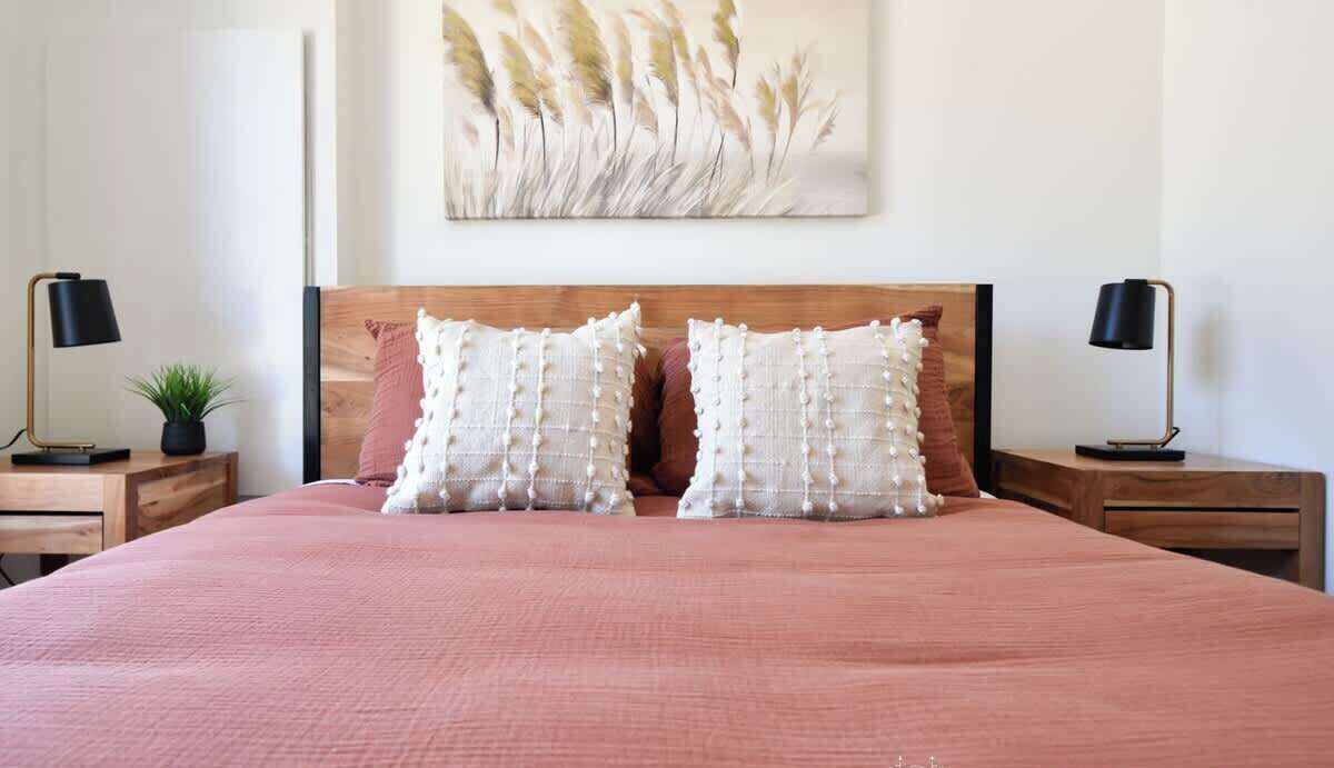 3 bedrooms, WiFi, bed sheets