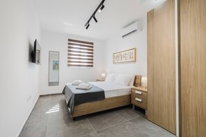 2 habitaciones, tabla de planchar con plancha y wifi gratis 