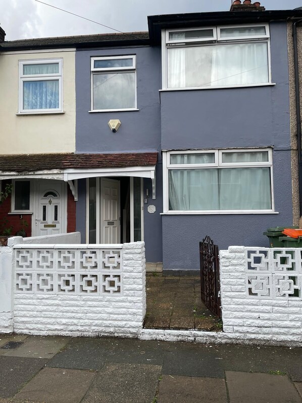 House | Exterior