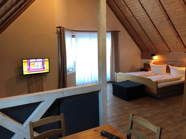 1 bedroom, WiFi, bed sheets