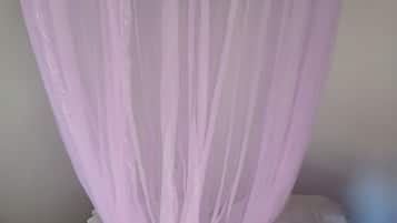 Basic Double or Twin Room, Garden View