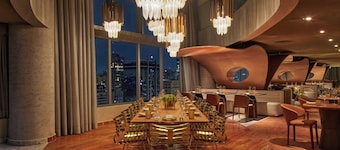 W Sao Paulo