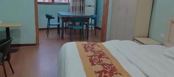 Jiujiu Express Hotel