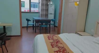 Jiujiu Express Hotel