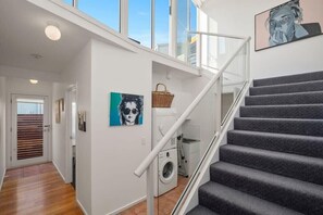 Interior - Spacious Modern Terrace in the Heart of Hobart CBD (Hobart)