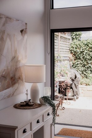 Interior - Stay steps from Salamanca in historical cottage (Battery Point)