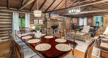 The Cabin - Fire Pit, Pool Table, Spacious