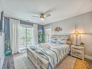 5 bedrooms, iron/ironing board, travel crib, free WiFi