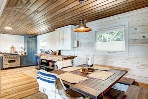Dining - Lakefront Living at its Finest at Clearwater Cove on LCO (Hayward)
