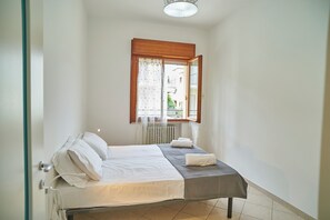 4 chambres, Wi-Fi gratuit, draps fournis